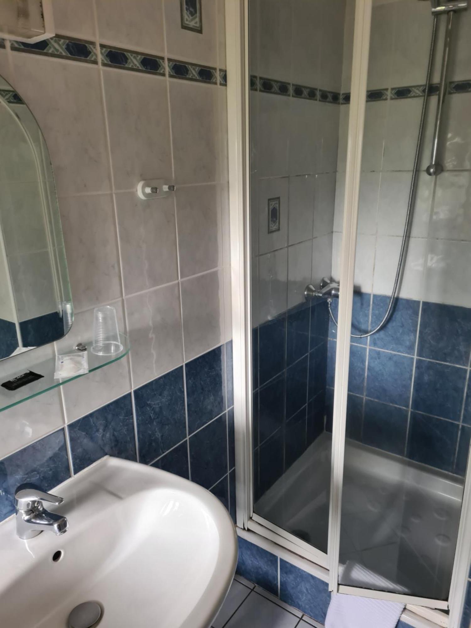 Hotel Saint Julien Aux Bois Екстериор снимка