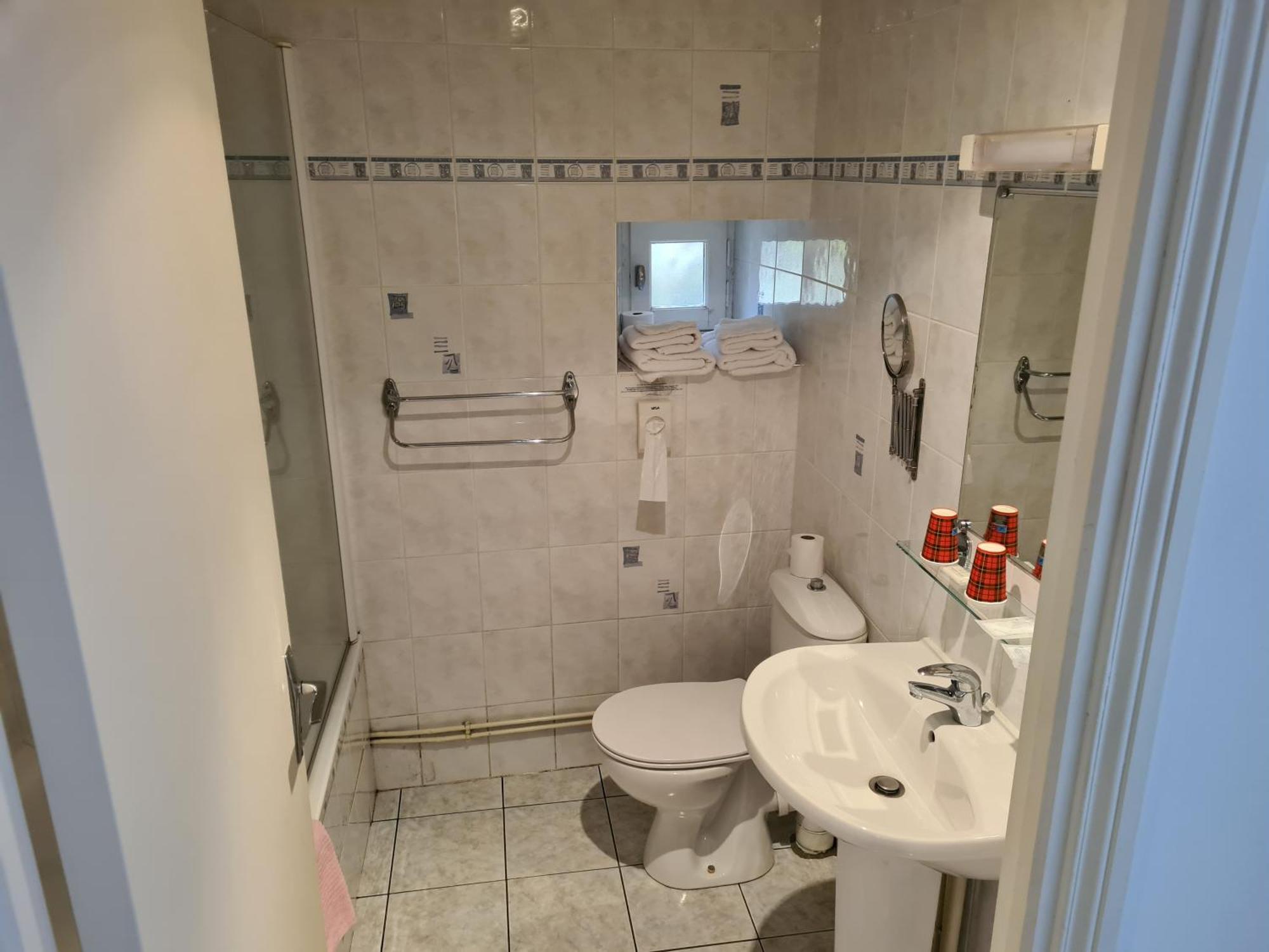 Hotel Saint Julien Aux Bois Екстериор снимка